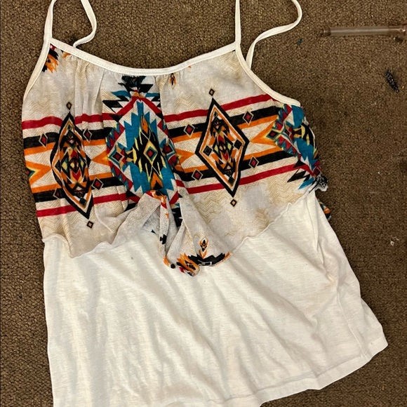 Women’s Tops. - Picture 2 of 14